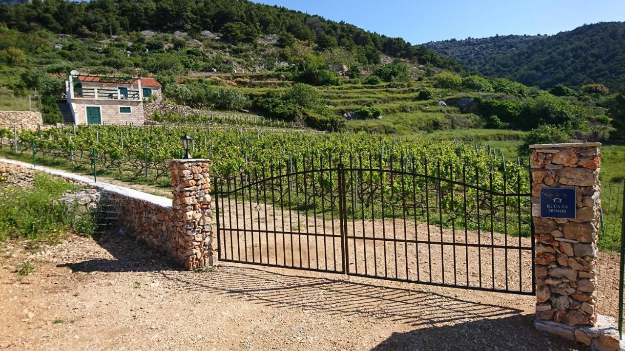 Holiday Home Vineyard House Bol Eksteriør billede